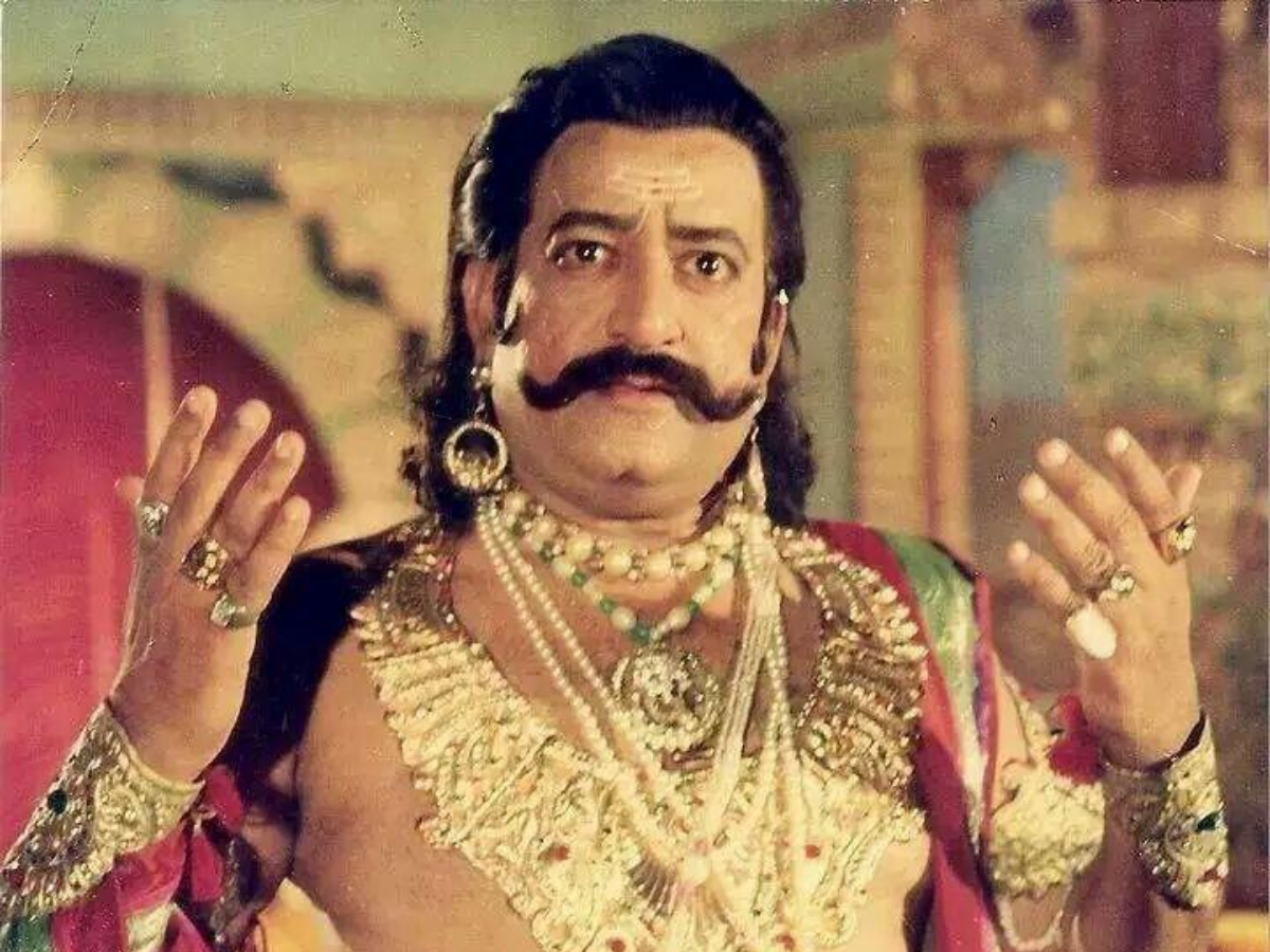 रावणाचं फर्स्ट इम्प्रेशन!
